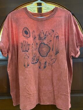 Precious Stones/Crystals Graphic Tee - Rust Red